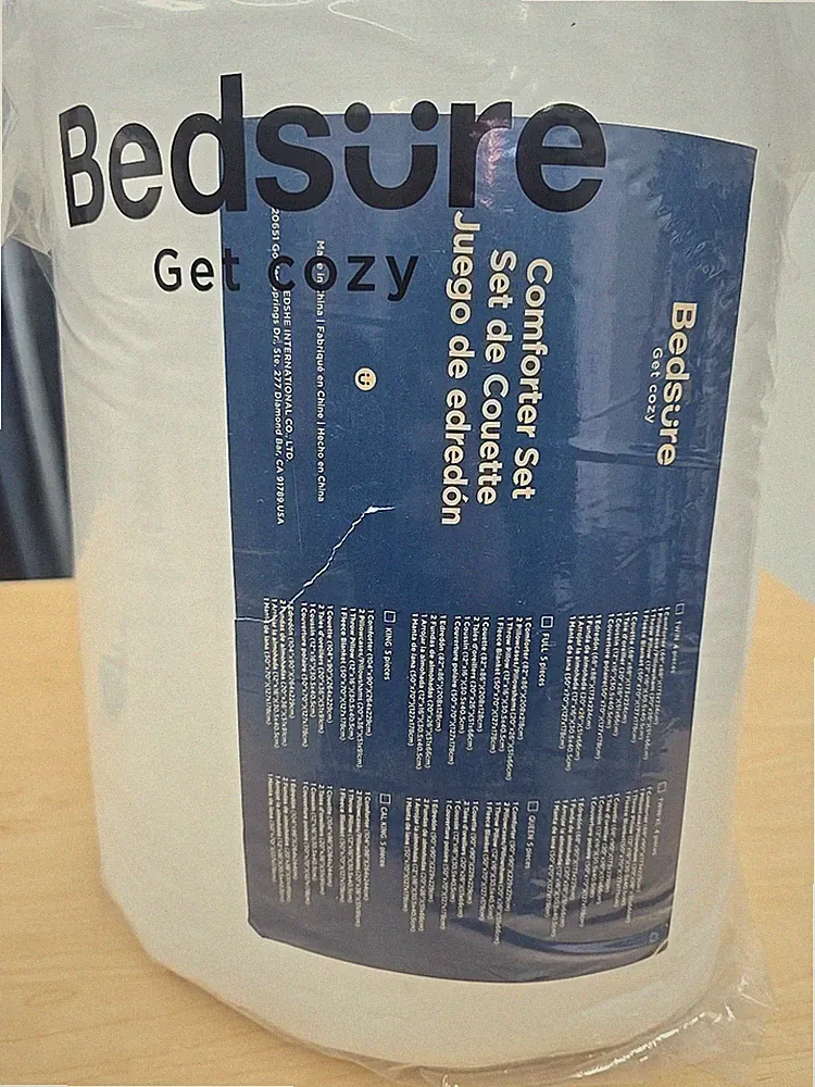 Bedsure Comforter King 104×90 Beige Polyester Soft Cozy Warm Bedding Adult