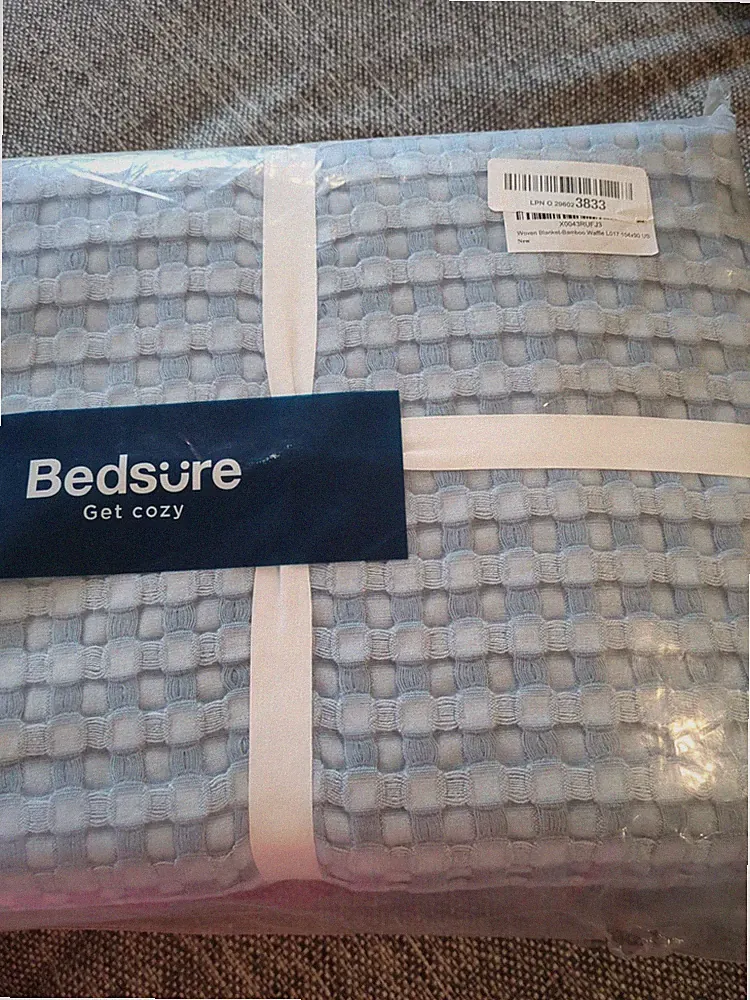 BEDSURE Cooling Bamboo Waffle King Size Blanket - Soft, Lightweight and