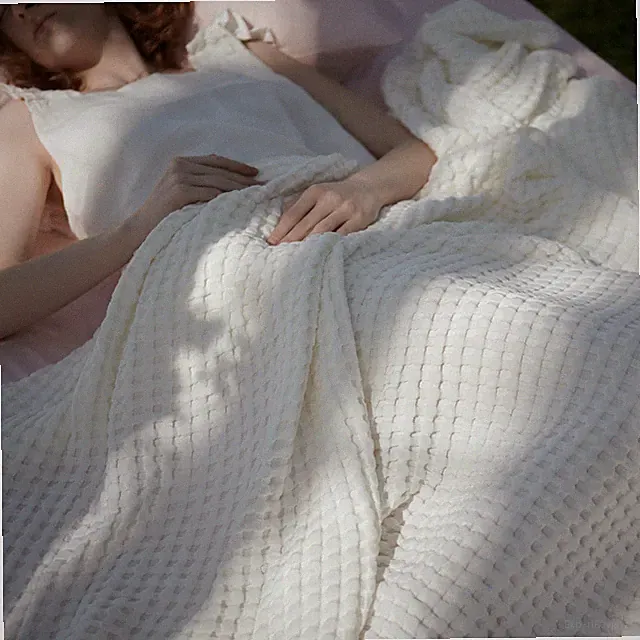 BEDSURE Cooling Bamboo Waffle Queen Size Blanket - Soft, Lightweight and