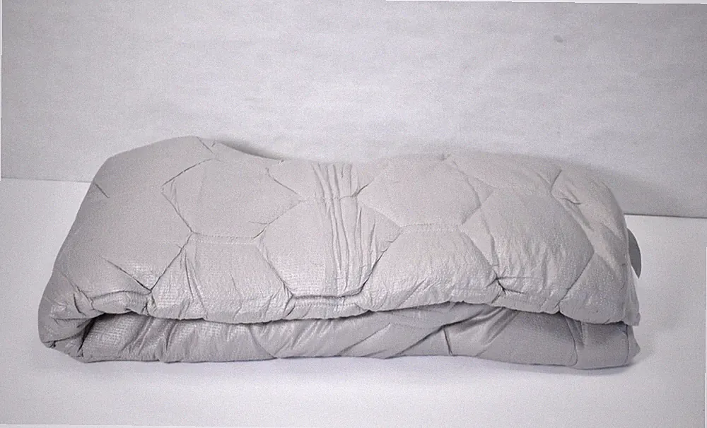 Bedsure Mattress Pad Topper 60" x 75" 1.9lbs Gray Silver Bedding Overfill