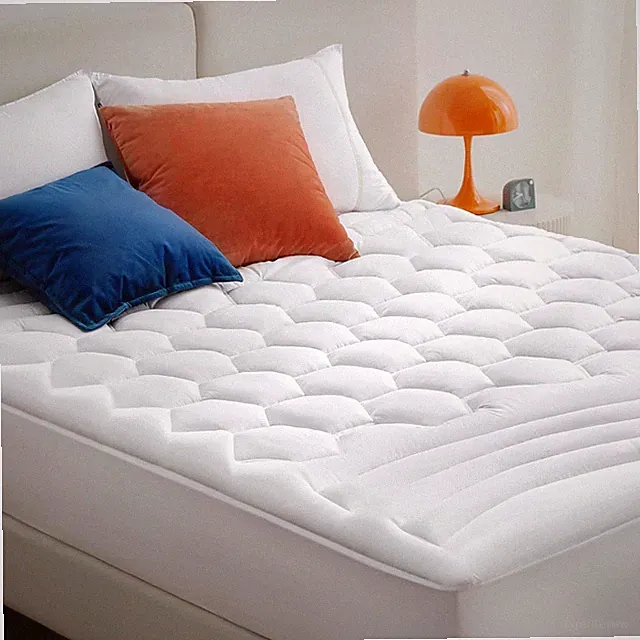 RV Short Queen Mattress Pad - Quilted Fitted Mattress Topper Protector with 8-21